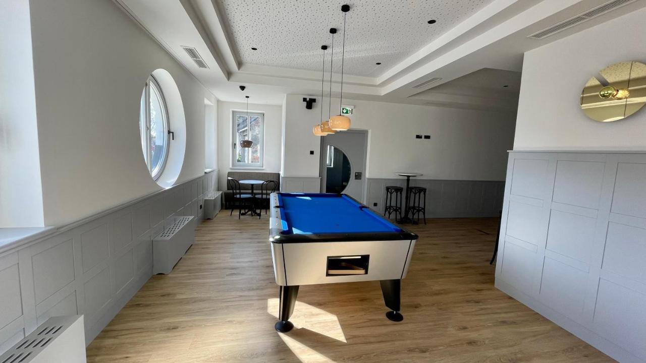 Luis Von Weyden Hotel Weiden am See Bagian luar foto